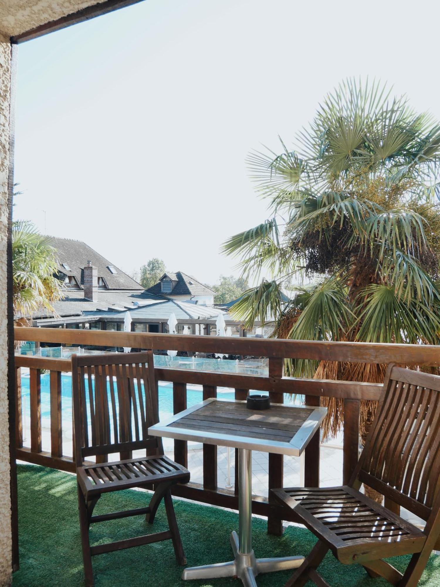 Logis Le Clos Deauville Saint Gatien Εξωτερικό φωτογραφία